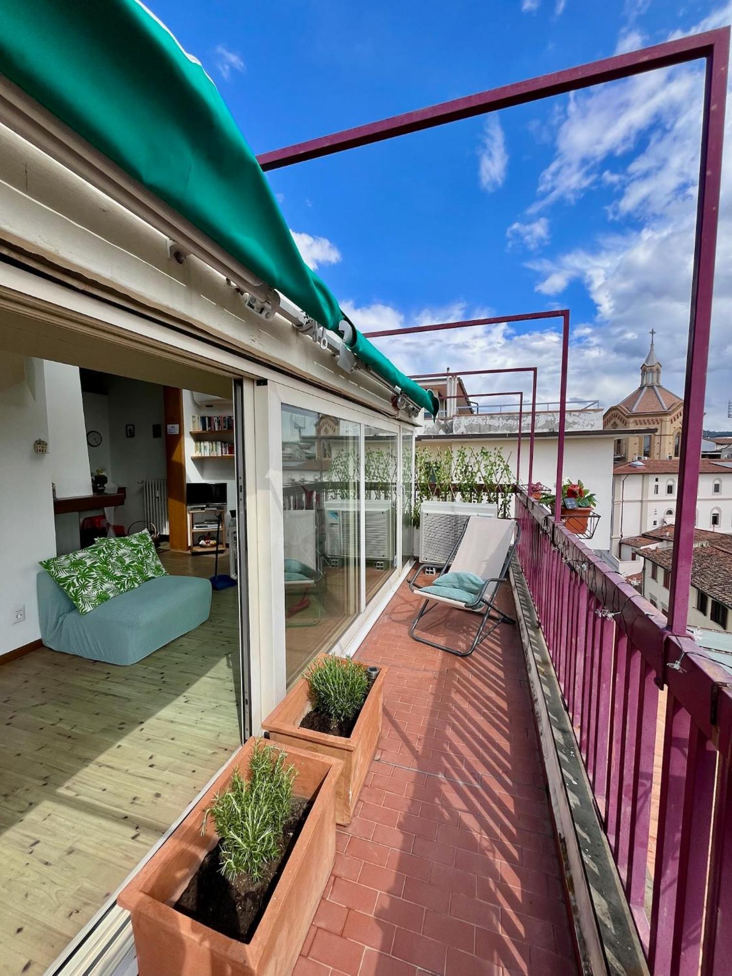 Settesanti Vintage Attic Apartment ฟลอเรนซ์ ภายนอก รูปภาพ